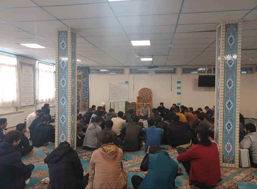 نشست صمیمی سرپرست دانشگاه فرهنگیان استان اردبیل با دانشجو معلمان پردیس علامه طباطبایی