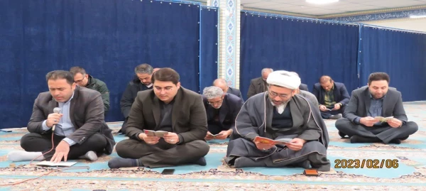  برگزاری مراسم قرائت پرفیض زیارت عاشورا 