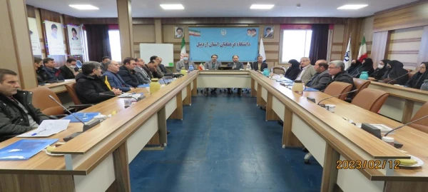 نشست تخصصی توجیهی و آسیب شناسی کارورزی ویژه مدیران مدارس مجری کارورزی