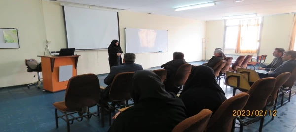 نشست تخصصی توجیهی و آسیب شناسی کارورزی ویژه مدیران مدارس مجری کارورزی