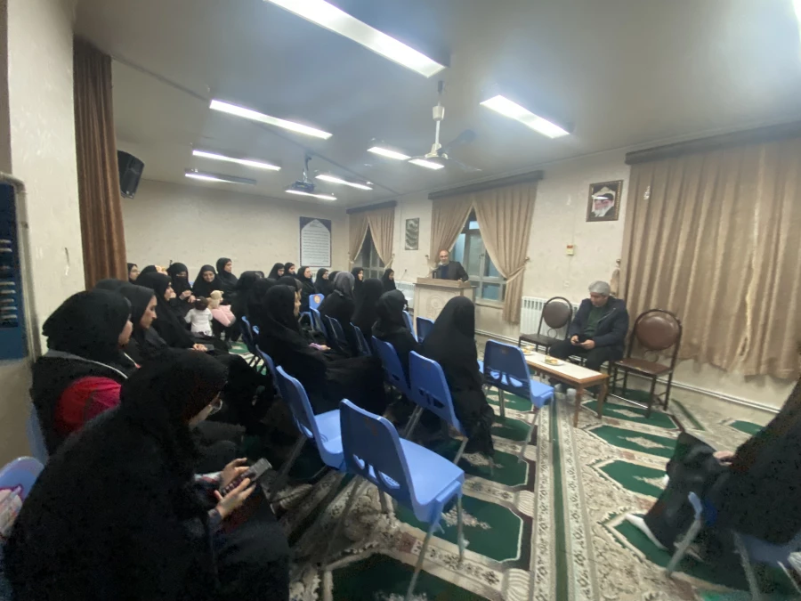  شب شعر دانشجویی در پردیس بنت الهدی صدر 