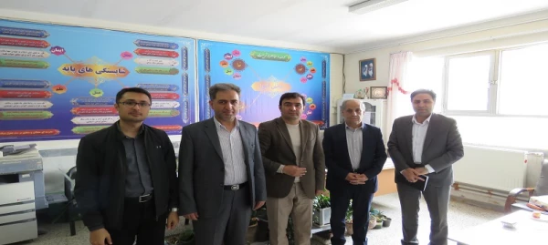 بازدید مسئولان و مدیران گروه های آموزشی دانشگاه از مدارس مجری طرح کارورزی