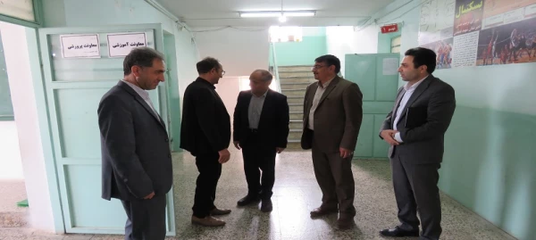 بازدید مسئولان و مدیران گروه های آموزشی دانشگاه از مدارس مجری طرح کارورزی