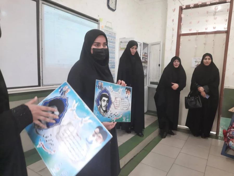 بازدید سرپرست پردیس بنت الهدی صدر از مدارس مجری کارورزی استان