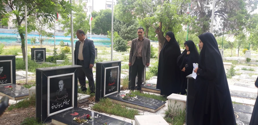 مراسم غبار روبی و عطرافشانی مزار شهدای عملیات بیت المقدس