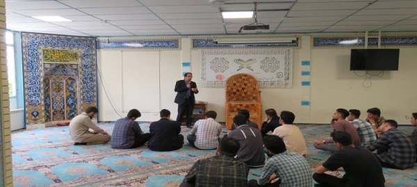 اعزام دانشجومعلمان دانشگاه فرهنگیان استان اردبیل به اردوی کشوری زیارت اولی های مشهد مقدس