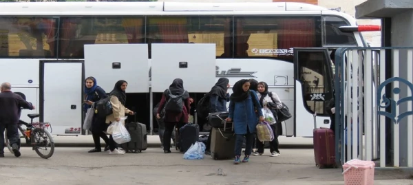 ورود تیم های شرکت کننده لیگ کشوری والیبال دانشجومعلمان دانشگاه فرهنگیان به استان اردبیل