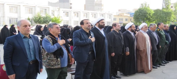 اعزام دانشجویان دختر استان اردبیل به مناطق عملیاتی شمالغرب 