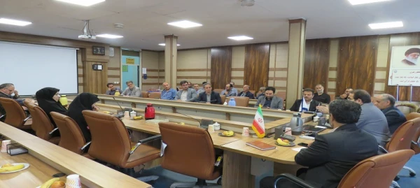 نشست صمیمی سرپرست دانشگاه فرهنگیان استان اردبیل با کارمندان 