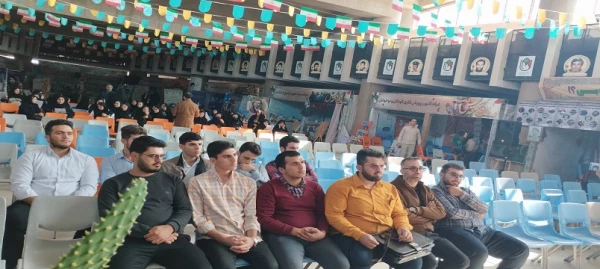 بازدید دانشگاه فرهنگیان اردبیل از نمایشگاه رزمی، فرهنگی دفاع مقدس