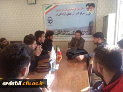 نشست صمیمی رئیس مرکز آموزش عالی آزادگان نیر با دانشجومعلمان   