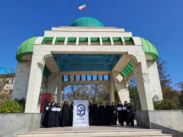 همایش پیاده روی،با شعار (ورزش و میثاق با شهدا)