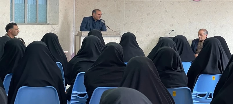 نشست صمیمی سرپرست مدیریت امور پردیس های دانشگاه فرهنگیان اردبیل با دانشجومعلمان 