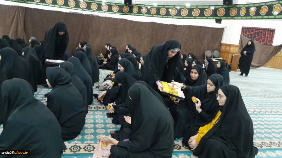 مراسم شبی با شهدا