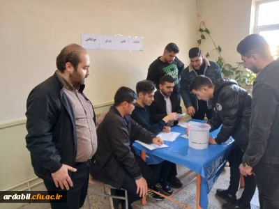 در مرکز آموزش عالی آزادگان نیر:

برگزاری انتخابات انجمن  های  ورزش خوابگاهی 