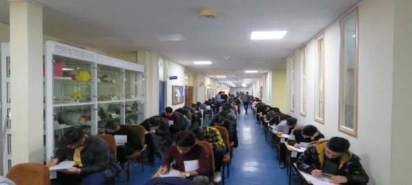 بازدید سرپرست دانشگاه فرهنگیان اردبیل از روند برگزاری امتحانات پایان ترم