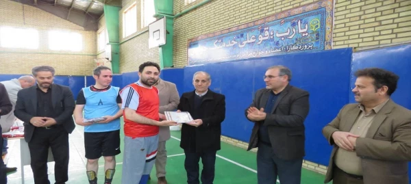 مسابقه ورزشی فوتسال ویژه کارکنان دانشگاه فرهنگیان استان اردبیل 