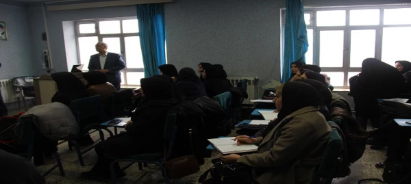 شروع دوره های آموزشی( پودمان) آموزگاران ابتدایی مدارس غیر دولتی ناحیه 1 و 2 اردبیل