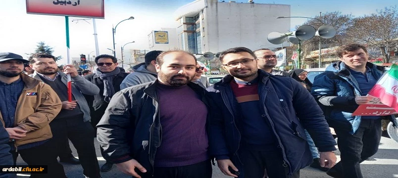 حضور اساتید، کارکنان و دانشجومعلمان دانشگاه فرهنگیان استان اردبیل در راهپیمایی ۲۲ بهمن