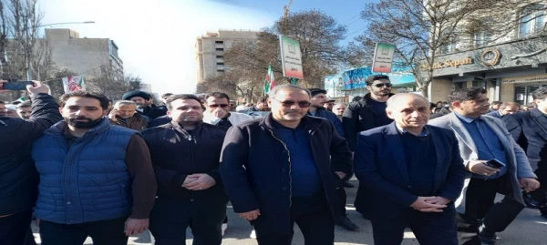حضور اساتید، کارکنان و دانشجومعلمان دانشگاه فرهنگیان استان اردبیل در راهپیمایی ۲۲ بهمن