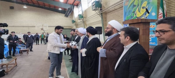 تجلیل از دانشجومعلمان و همکاران افتخار آفرین مرکز آموزش عالی آزادگان شهرستان نیر