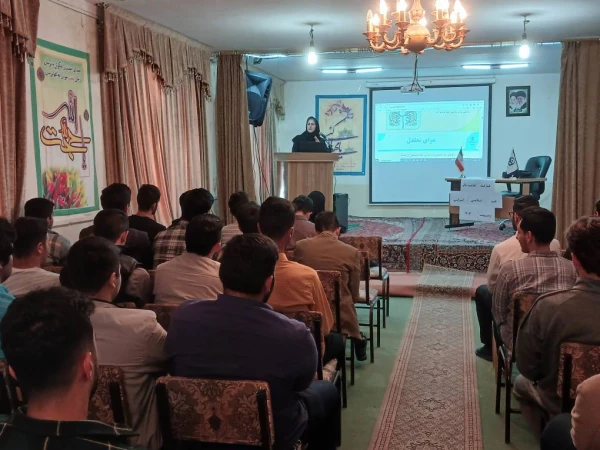 کارگاه تغذیه سالم و طب اسلامی ایرانی در مرکز آزادگان نیر 