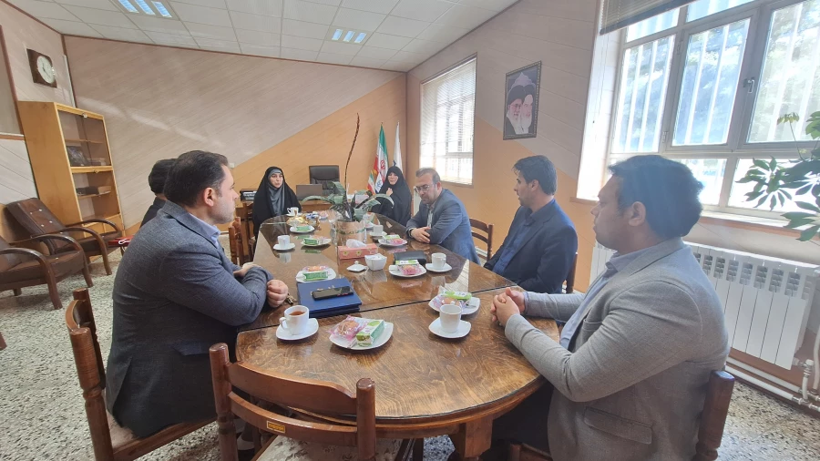 دیدار نمایندگان بسیج اساتید دانشگاه فرهنگیان با سرپرست پردیس بنت الهدی صدر 