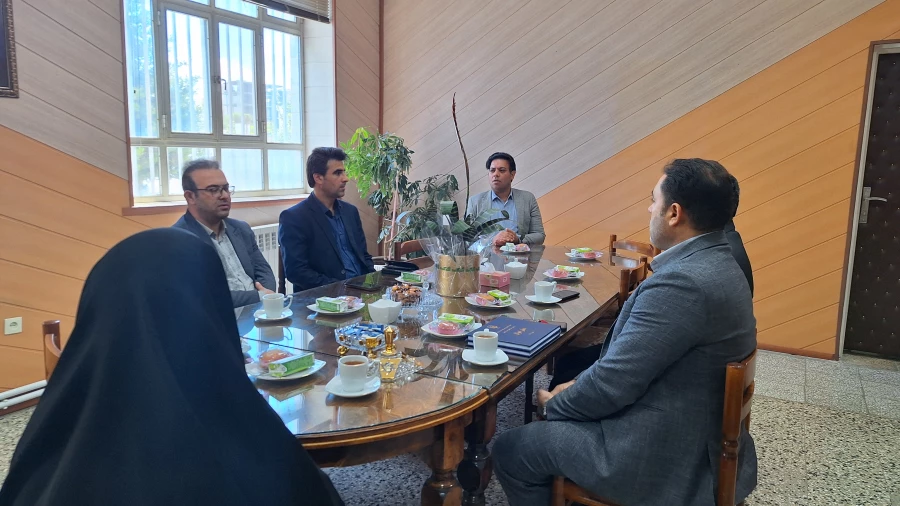 دیدار نمایندگان بسیج اساتید دانشگاه فرهنگیان با سرپرست پردیس بنت الهدی صدر 