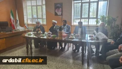 دیدار  صمیمانه رییس دانشگاه علوم پزشکی و هیات همراه وی با سرپرست پردیس بنت الهدی صدر 