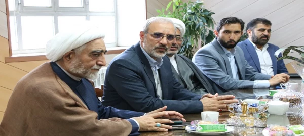 دیدار رییس دانشگاه علوم پزشکی  با سرپرست پردیس بنت الهدی صدر 