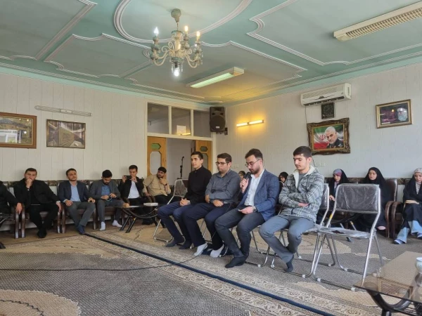 دیدار دانشجومعلمان دانشگاه فرهنگیان استان اردبیل با نماینده ولی فقیه استان به مناسبت هفته معلم  