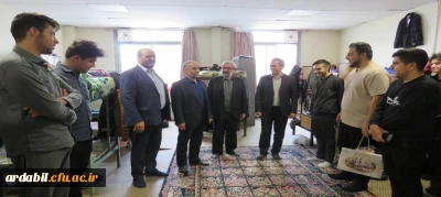 به مناسبت هفته خوابگاه ها انجام شد:

بازدید سرپرست دانشگاه فرهنگیان استان  و جمعی از مسئولین دانشگاه از سراهای دانشجویی  