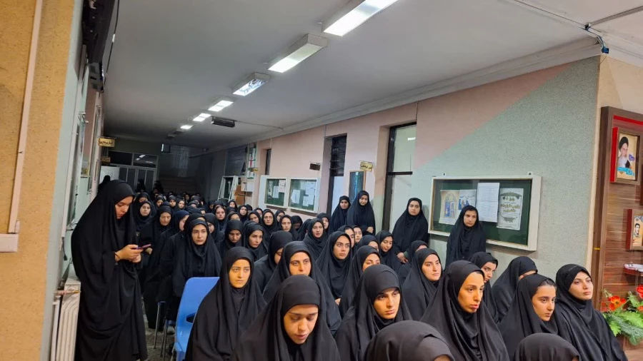 مراسم یادبود شهدای خدمت در پردیس بنت الهدی صدر 