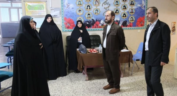 بازدید مدیرکل آموزش و پرورش و مدیر هسته گزینش استان از فرایند ارزیابی تکمیلی پذیرفته شدگان جند برابر ظرفیت سال 1403