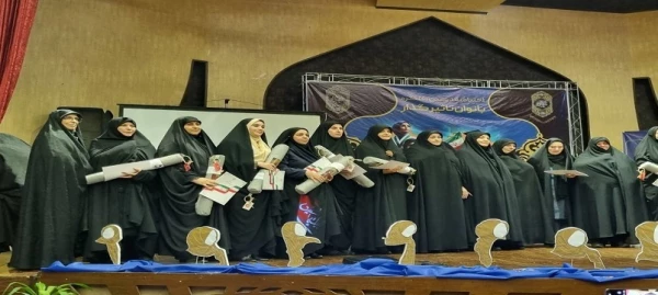 کسب عنوان بانوی تاثیرگذار منتخب ملی استان اردبیل توسط مدرس دانشگاه فرهنگیان اردبیل