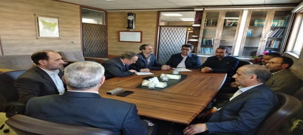 جلسه در راستای حل مشکل فضای آموزشی و خوابگاهی مرکز آموزش عالی آزادگان نیر