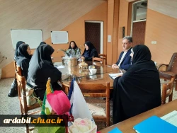 نشست صمیمی سرپرست پردیس بنت الهدی صدر با  اعضای شورای صنفی