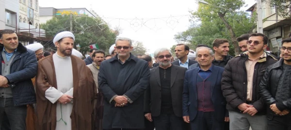حضورحماسی  اساتید،کارکنان و دانشجو معلمان دانشگاه فرهنگیان استان اردبیل در راهپیمایی 13 آبان