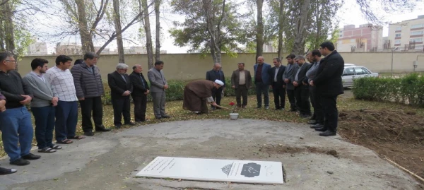 مراسم کلنگ زنی المان شهید گمنام