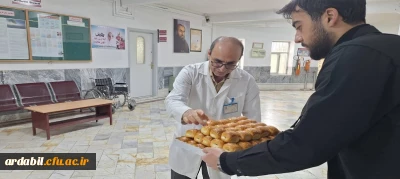 به مناسبت ولادت با سعادت حضرت زینب  (س) و روز پرستار:

حضور دانشجومعلمان و مسئولان امور فرهنگی و تربیتی پردیس علامه طباطبایی اردبیل در بیمارستان ایثار