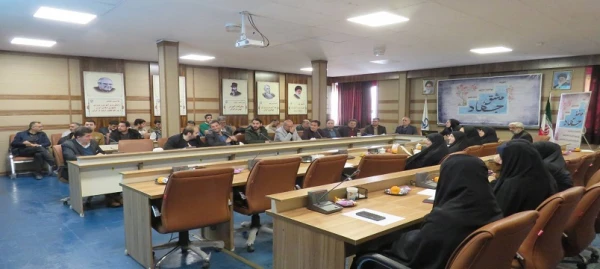 دوره بالندگی حرفه ای با موضوع نقش تغذیه و ورزش در سلامت جسم و روان کارکنان