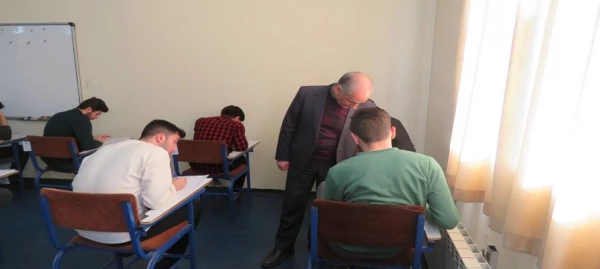 بازدید سرپرست دانشگاه فرهنگیان استان اردبیل از روند برگزاری امتحانات پایان ترم