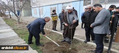 در دانشگاه فرهنگیان اردبیل:

کاشت نهال به مناسبت روز درختکاری