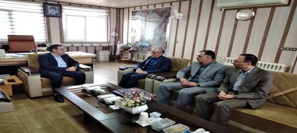 دیدار سرپرست و جمعی از مسئولین دانشگاه با فرماندار اردبیل