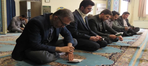  مراسم قرائت پرفیض زیارت عاشورا به مناسبت سالروز شهادت امام جعفر صادق(ع)