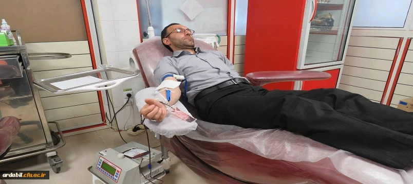 حضور جمعی از اساتید، کارکنان و دانشجومعلمان دانشگاه فرهنگیان استان اردبیل در پایگاه انتقال خون