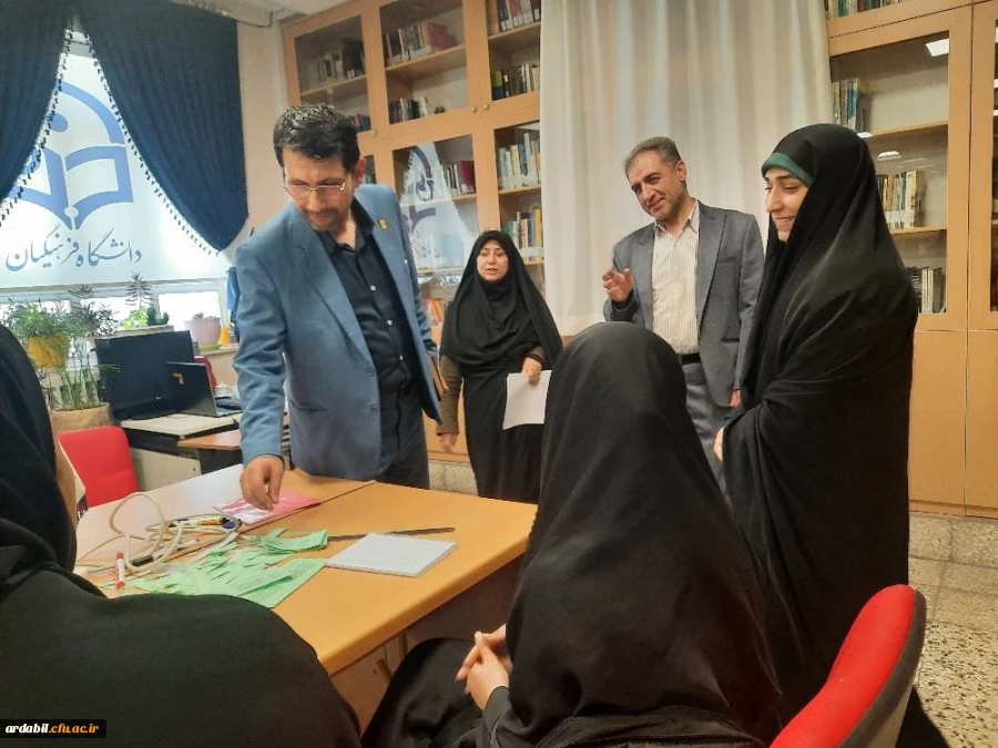 بازدید معاون فرهنگی و مدیر کل شاهد و ایثارگر  دانشگاه فرهنگیان از پردیس بنت الهدی صدر 