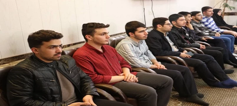 دیدار با نماینده ولی فقیه در استان و امام جمعه اردبیل در آستانه برگزاری اولین اجلاسیه شهدای دانشجومعلم استان اردبیل