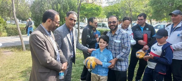 همایش پیاده روی اساتید و کارکنان دانشگاه فرهنگیان استان اردبیل