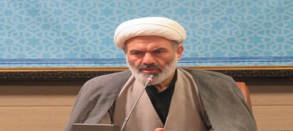   نشست بصیرتی با موضوع "تبیین جنگ تحمیلی اخیر" 2